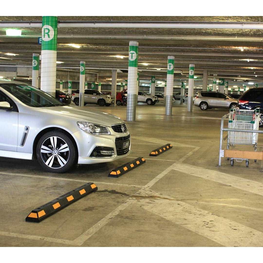 Rubber Wheel Stop for parking lots